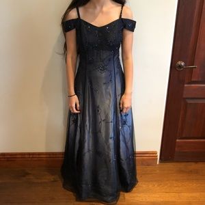 Off the shoulder prom dress dark blue